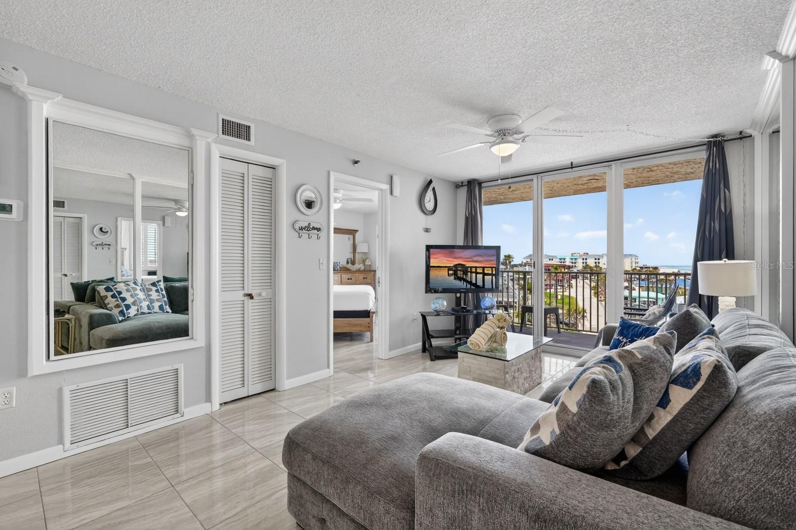 Image 13 of 31 For 421 Atlantic Avenue 409