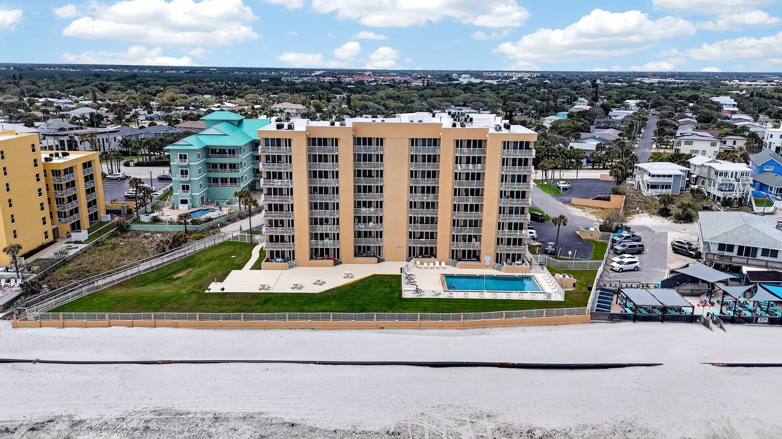 Image 2 of 31 For 421 Atlantic Avenue 409
