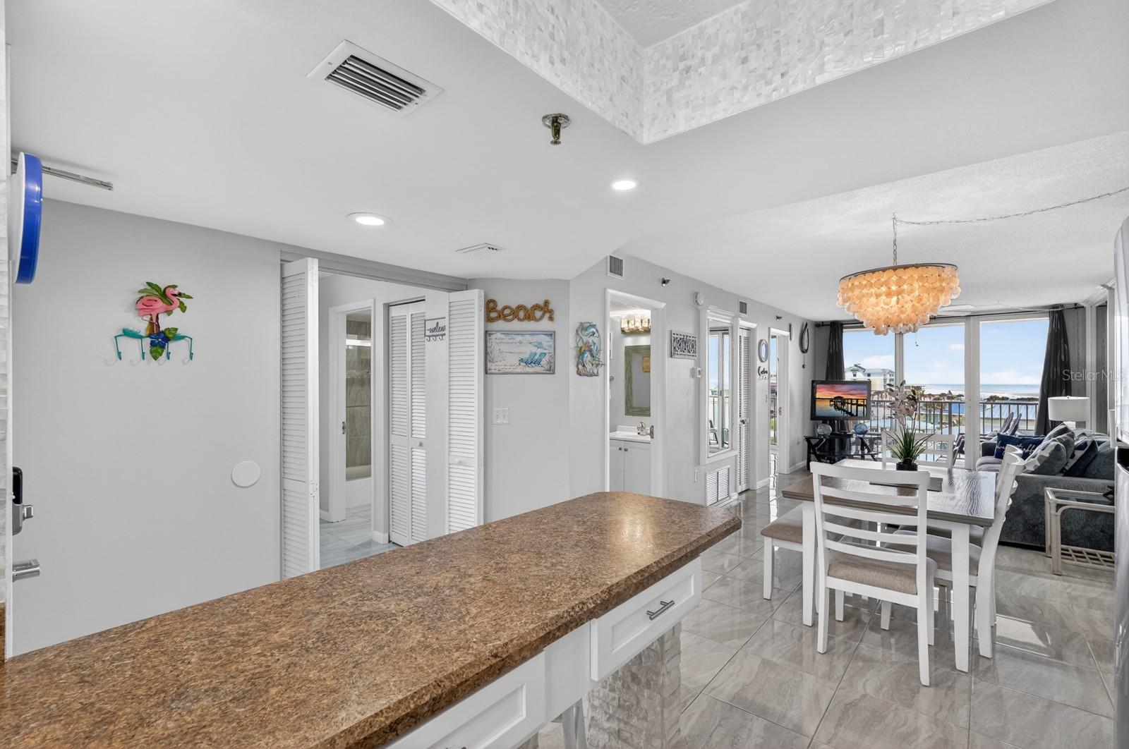 Image 8 of 31 For 421 Atlantic Avenue 409