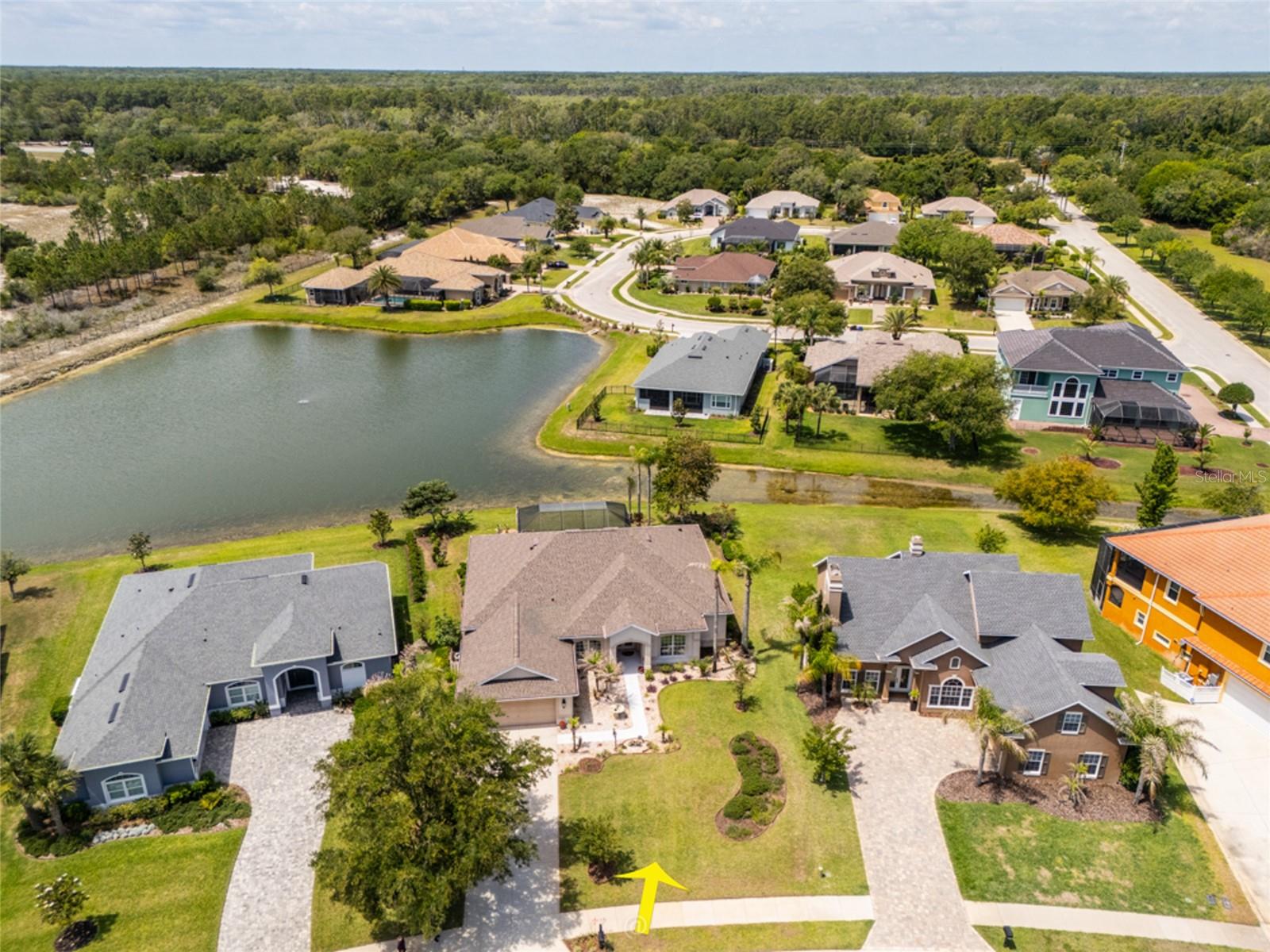Image 36 of 48 For 6 Lakewalk Drive