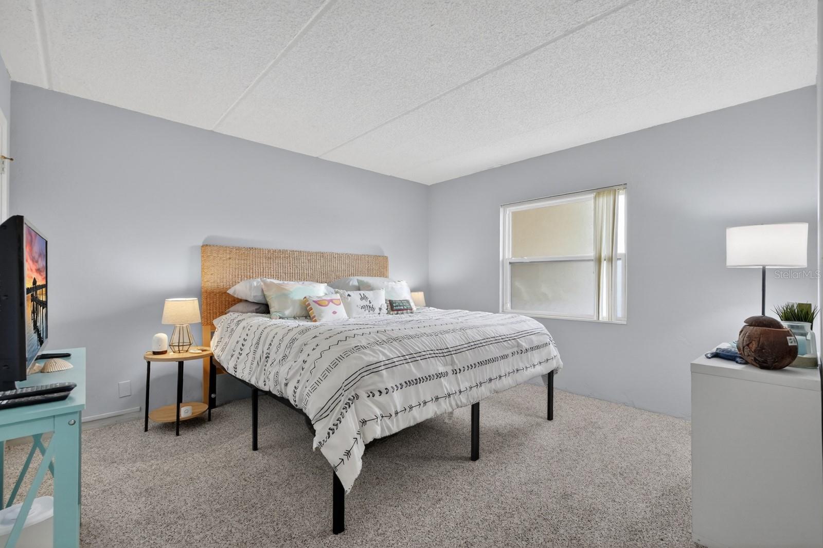 Image 13 of 25 For 2700 Ocean Shore Boulevard 114
