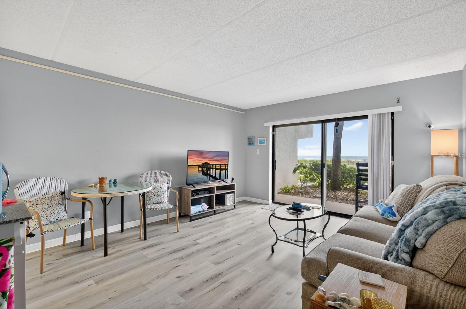 Image 5 of 25 For 2700 Ocean Shore Boulevard 114