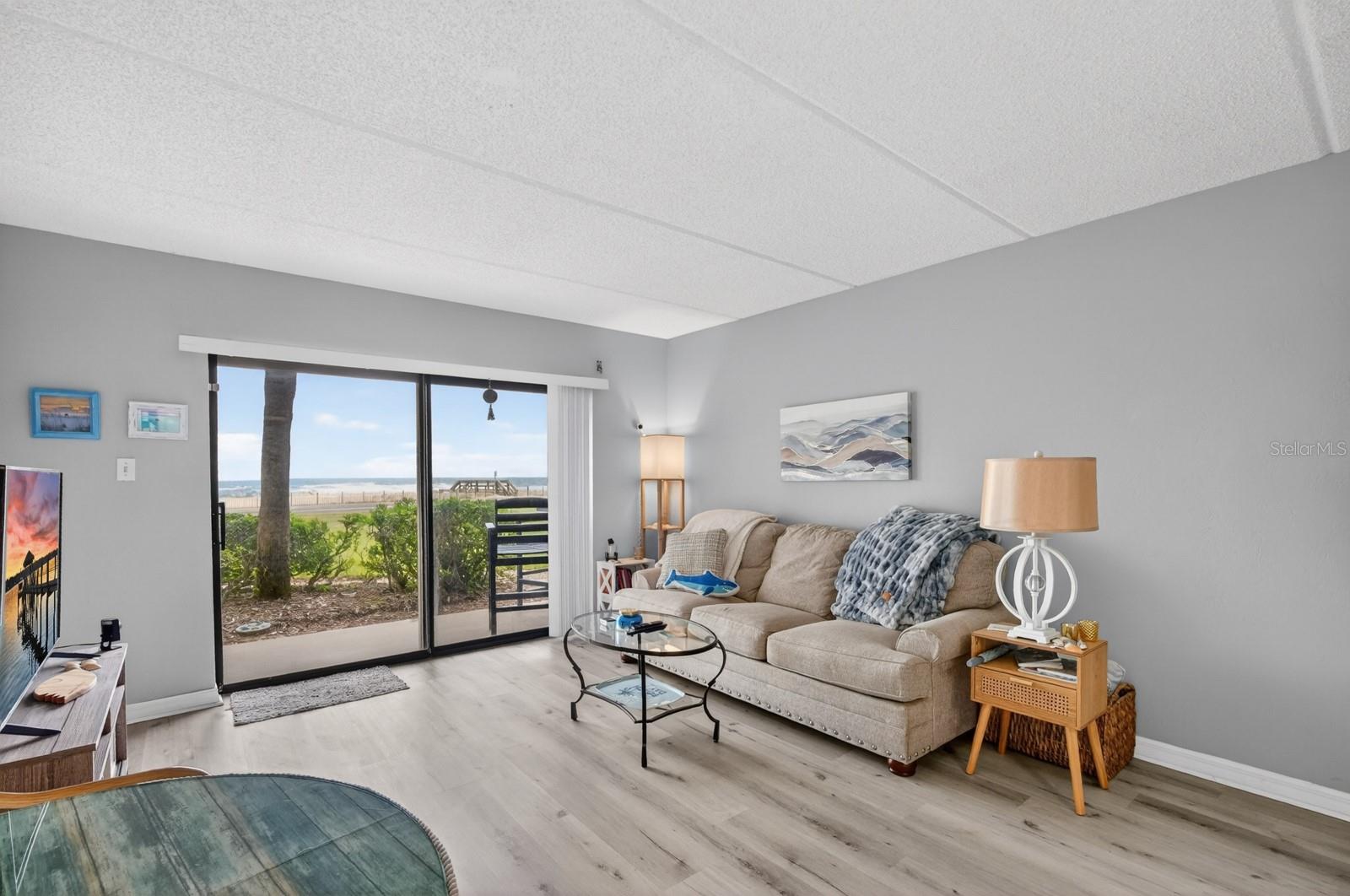 Image 6 of 25 For 2700 Ocean Shore Boulevard 114