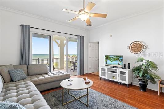 Image 5 of 58 For 700 Cinnamon Beach Way 633