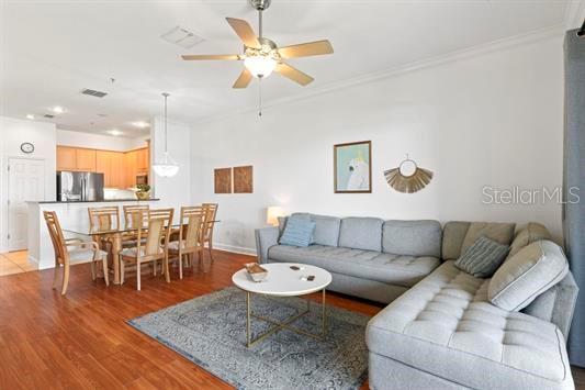 Image 6 of 58 For 700 Cinnamon Beach Way 633