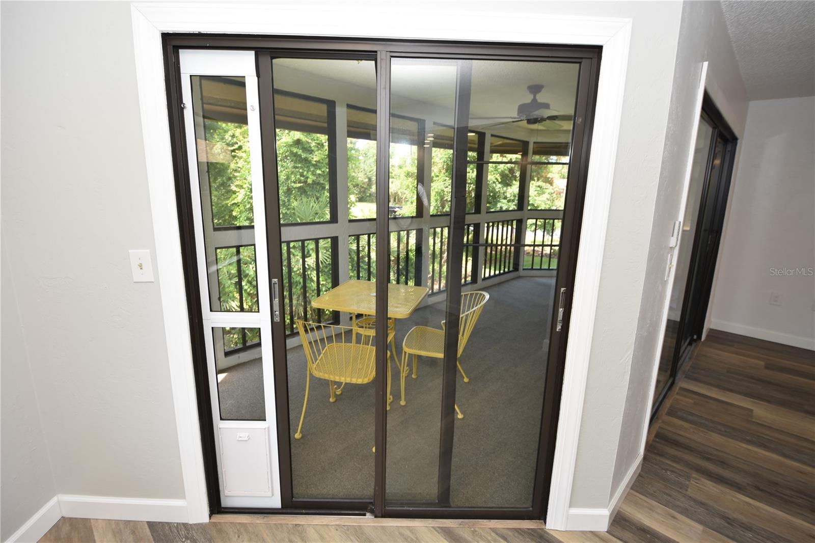 Image 16 of 30 For 4 Southbury Court 4