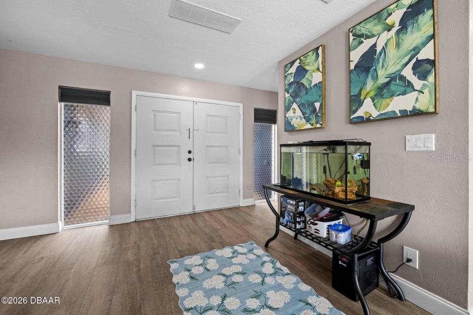 Image 10 of 72 For 18 Tomoka Oaks Boulevard