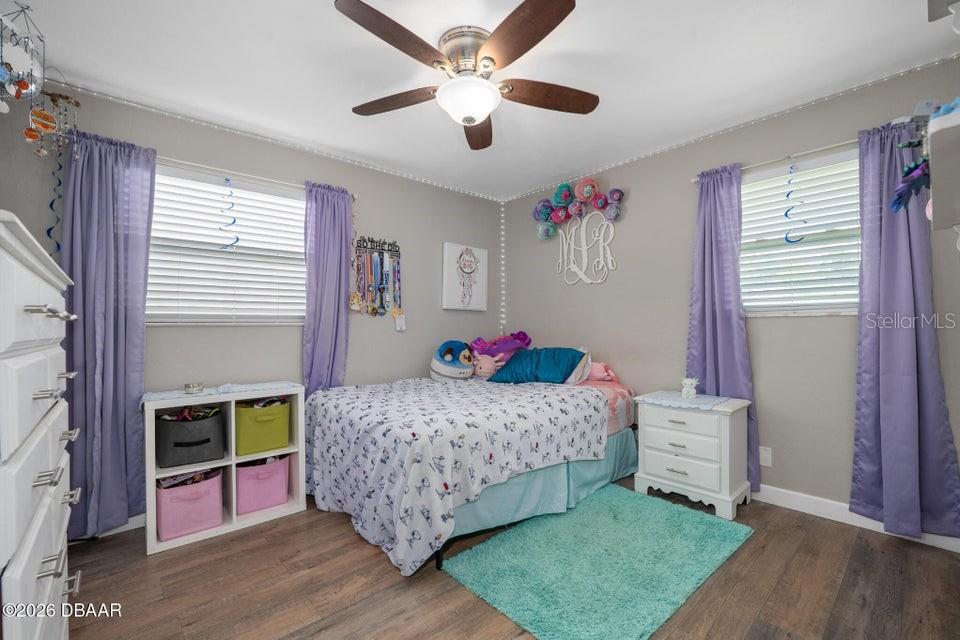 Image 38 of 72 For 18 Tomoka Oaks Boulevard