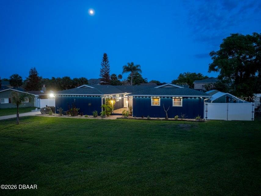 Image 69 of 72 For 18 Tomoka Oaks Boulevard