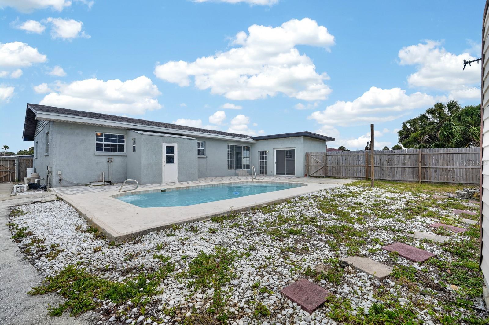 Image 35 of 47 For 1027 Bel Aire Drive