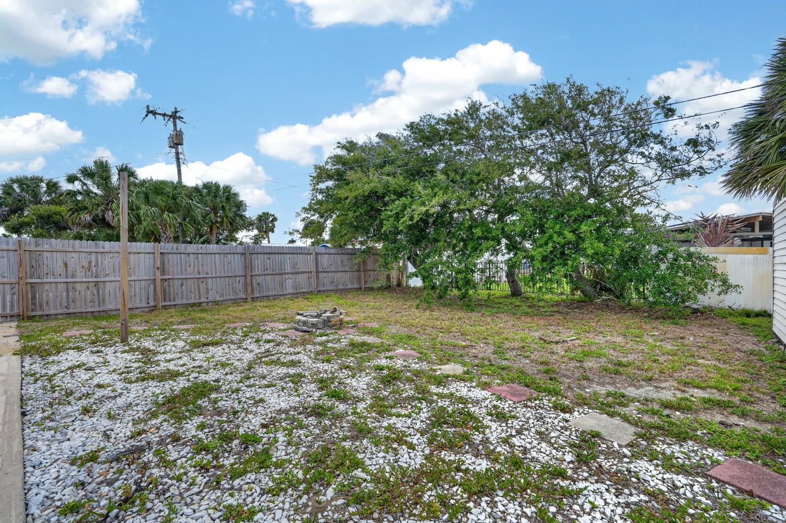 Image 37 of 47 For 1027 Bel Aire Drive