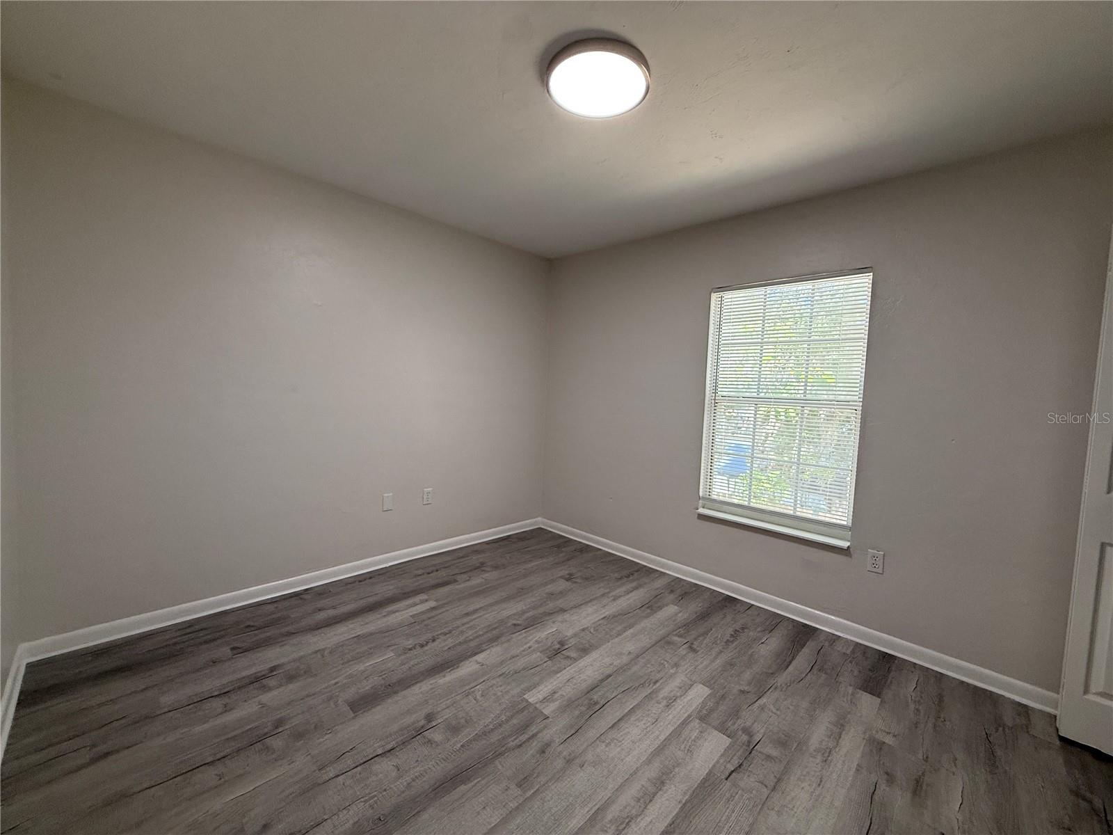 Image 7 of 11 For 6104 12th Place 3
