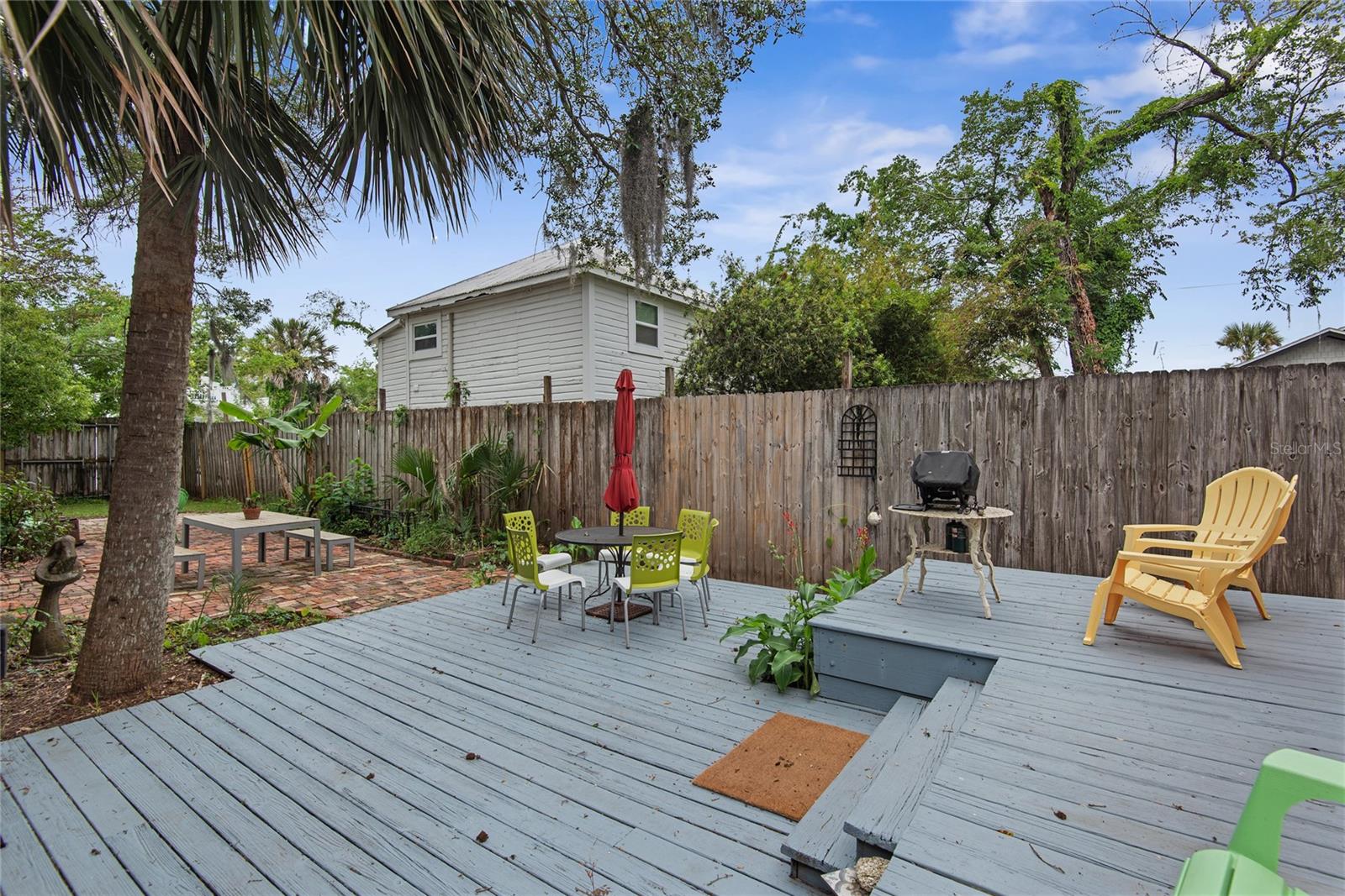 Image 30 of 76 For 74 Abbott Street
