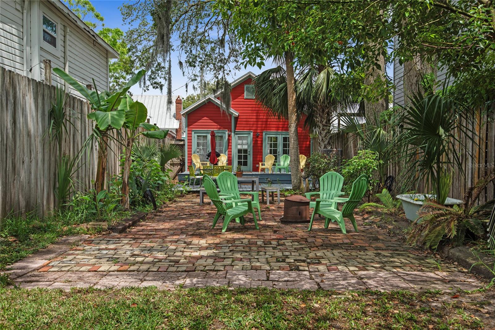Image 39 of 76 For 74 Abbott Street
