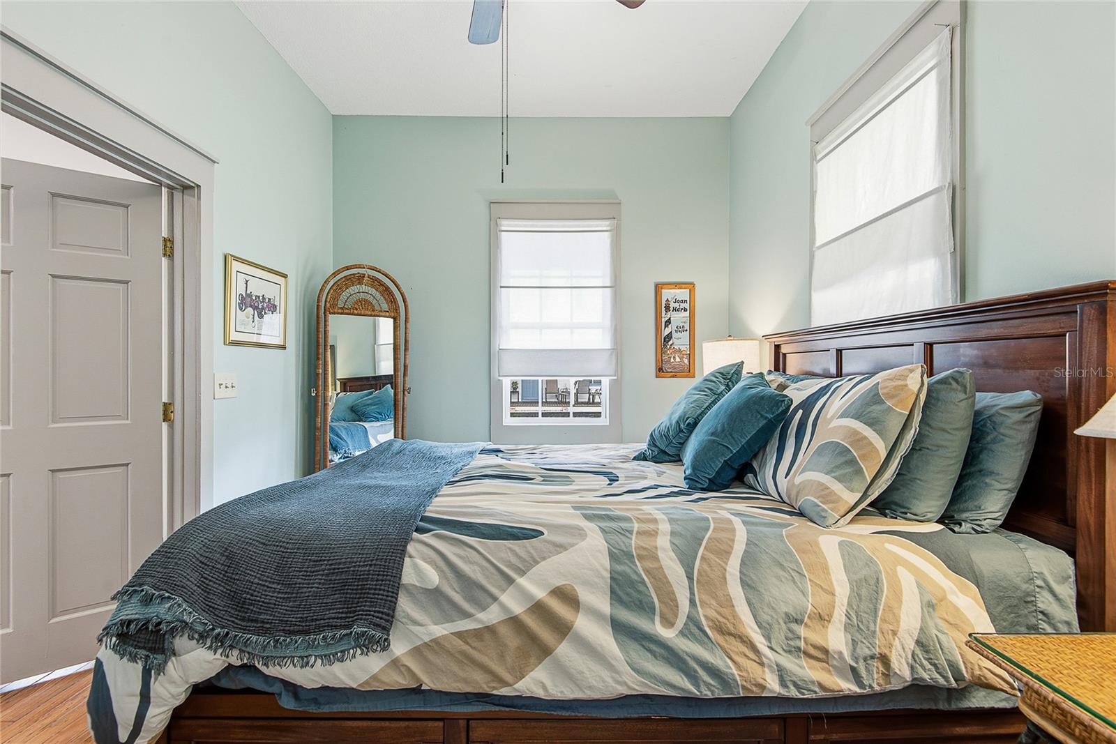Image 45 of 76 For 74 Abbott Street