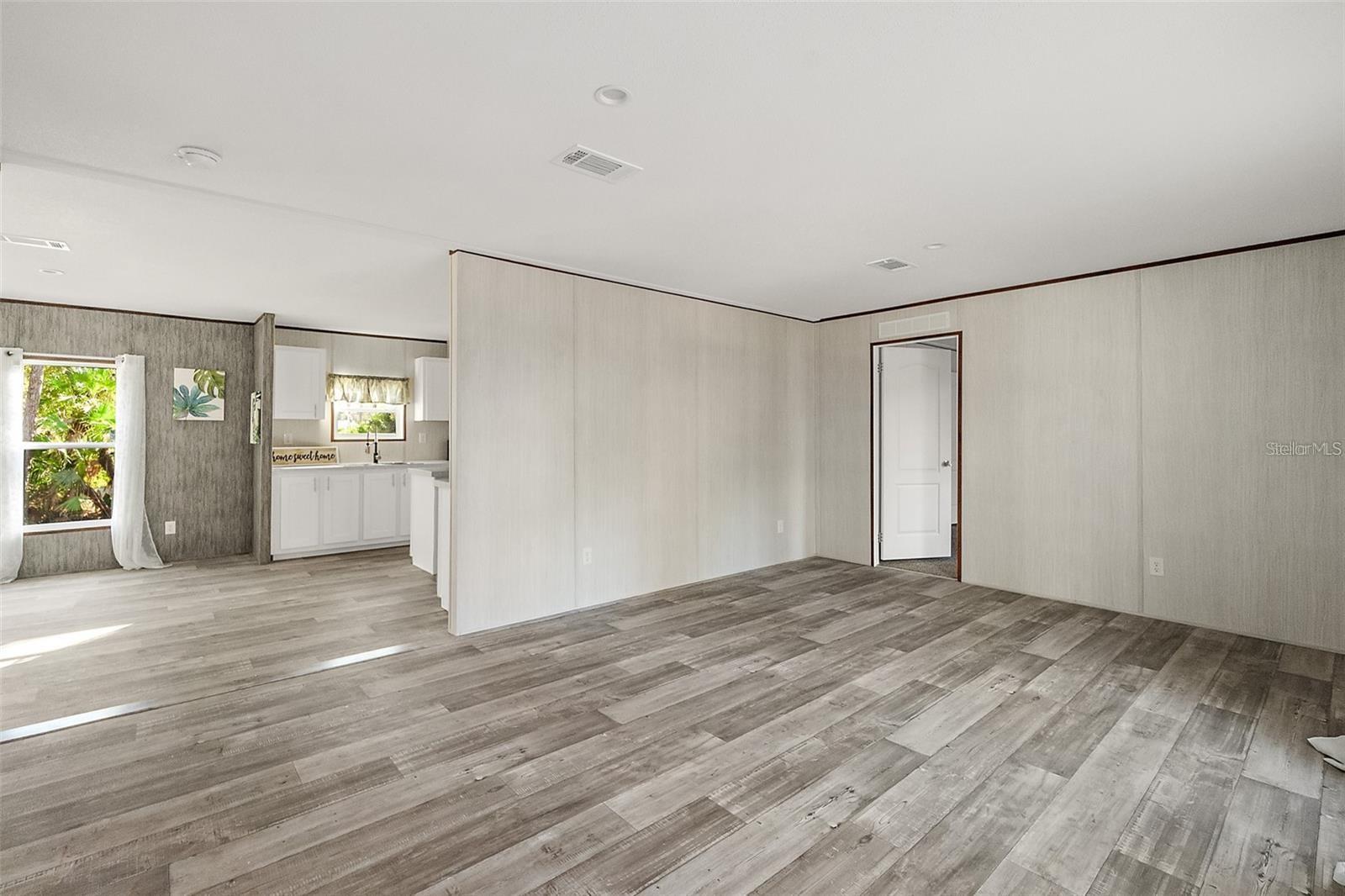 Image 10 of 28 For 2898 Orange Blossom Street