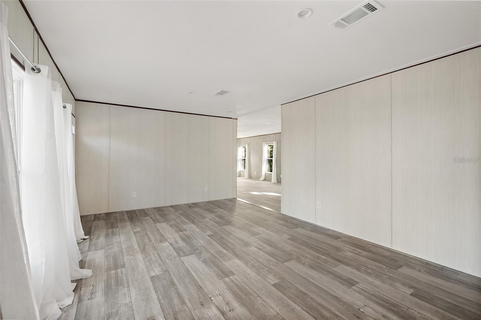Image 14 of 28 For 2898 Orange Blossom Street
