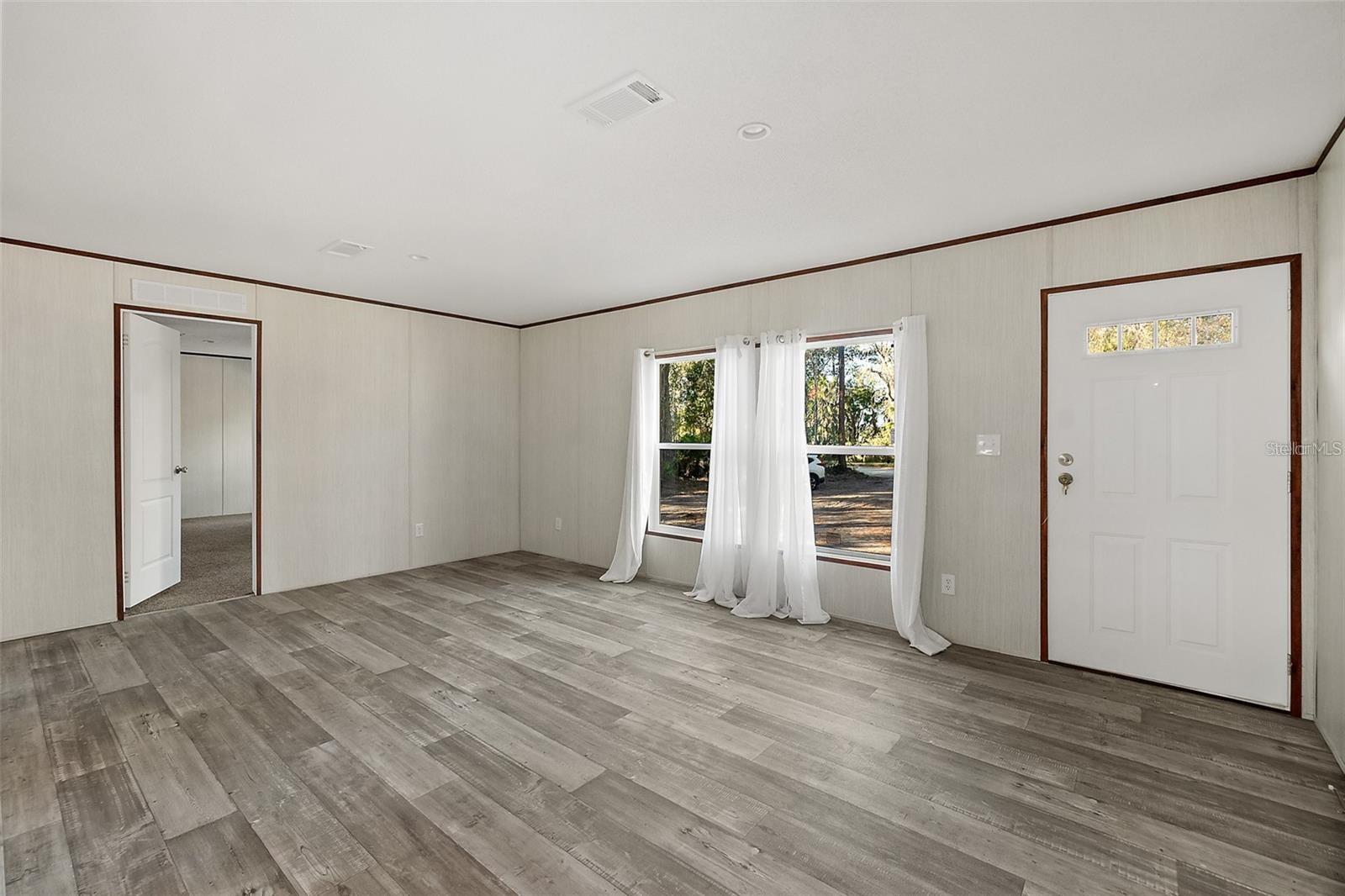 Image 16 of 28 For 2898 Orange Blossom Street