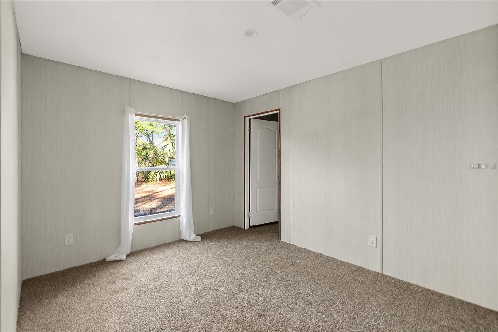 Image 21 of 28 For 2898 Orange Blossom Street