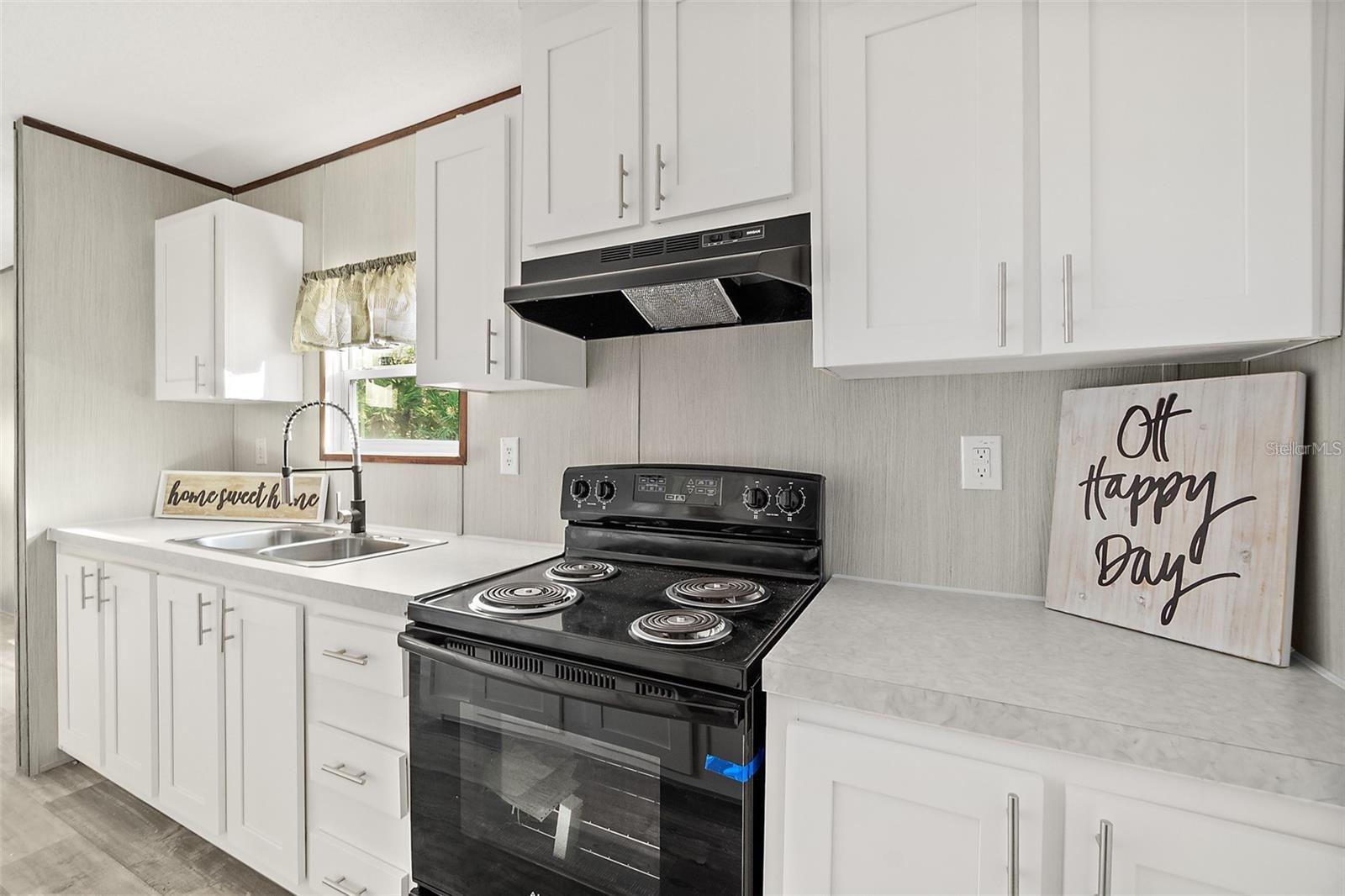 Image 6 of 28 For 2898 Orange Blossom Street