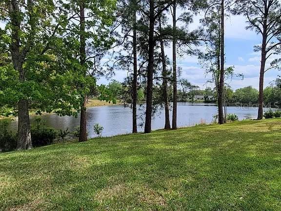 Image 11 of 12 For 48 Kings Colony Court 48