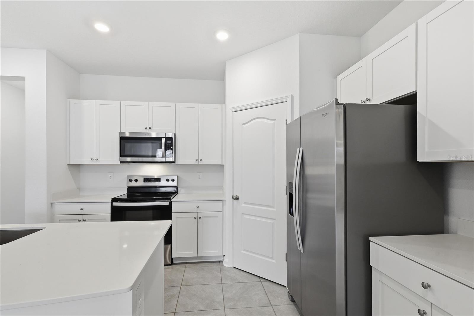 Image 13 of 40 For 288 Redbud Road