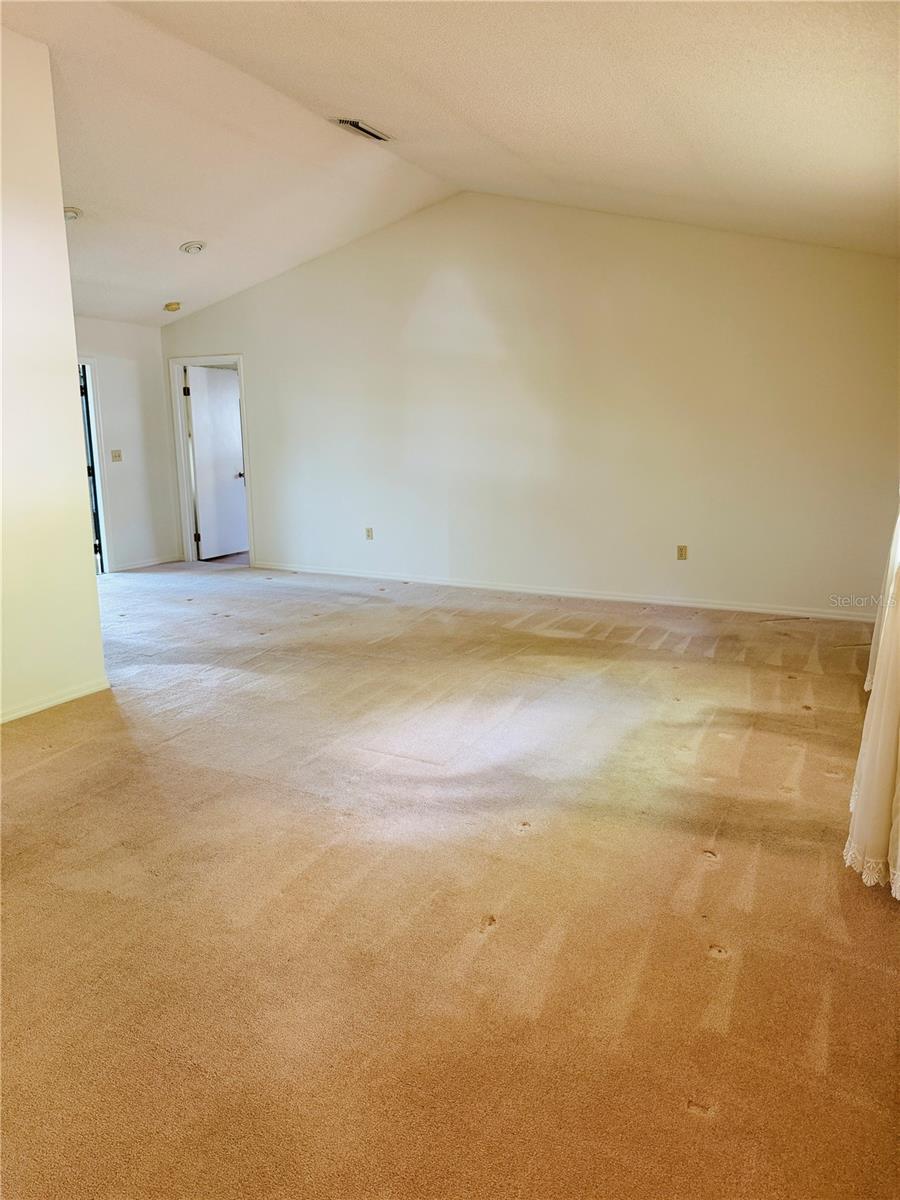 Image 41 of 64 For 5 Largo Place