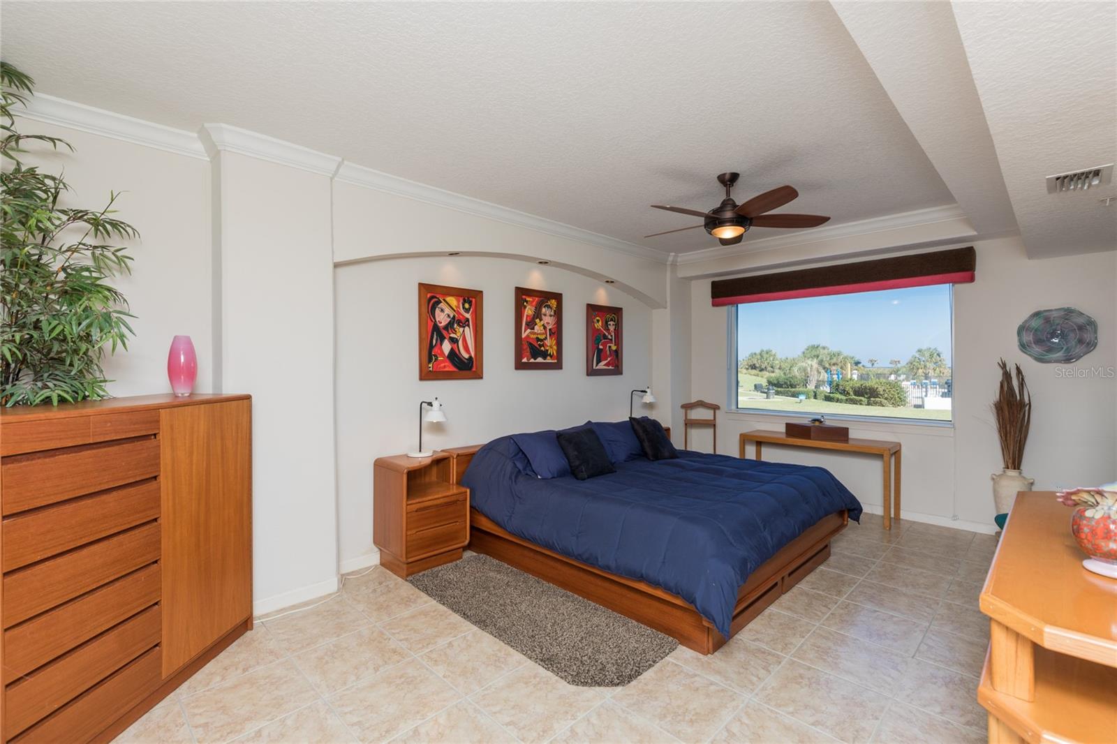 Image 4 of 78 For 80 Surfview Drive 103