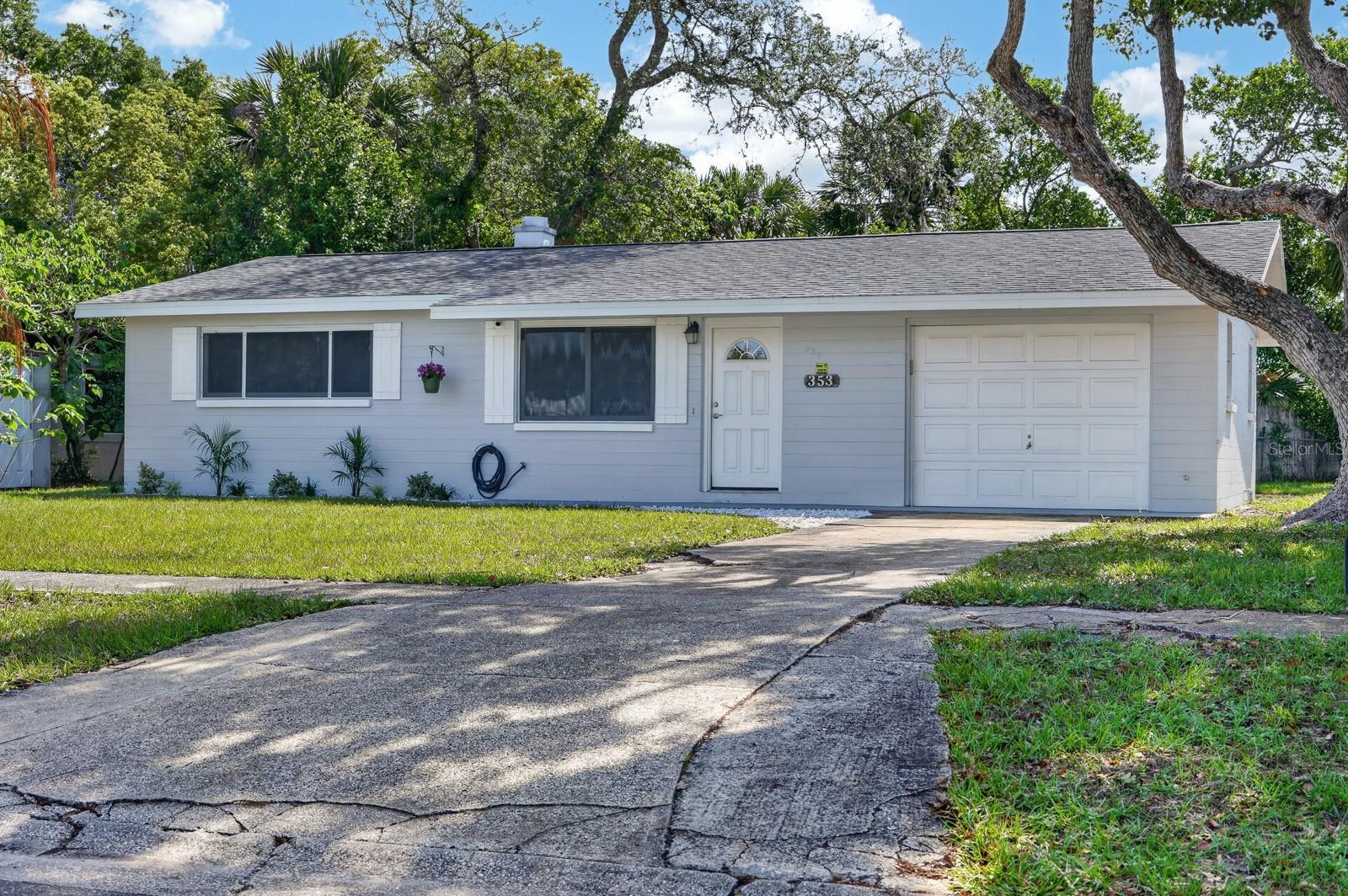 Image 23 of 27 For 353 Chardon Road