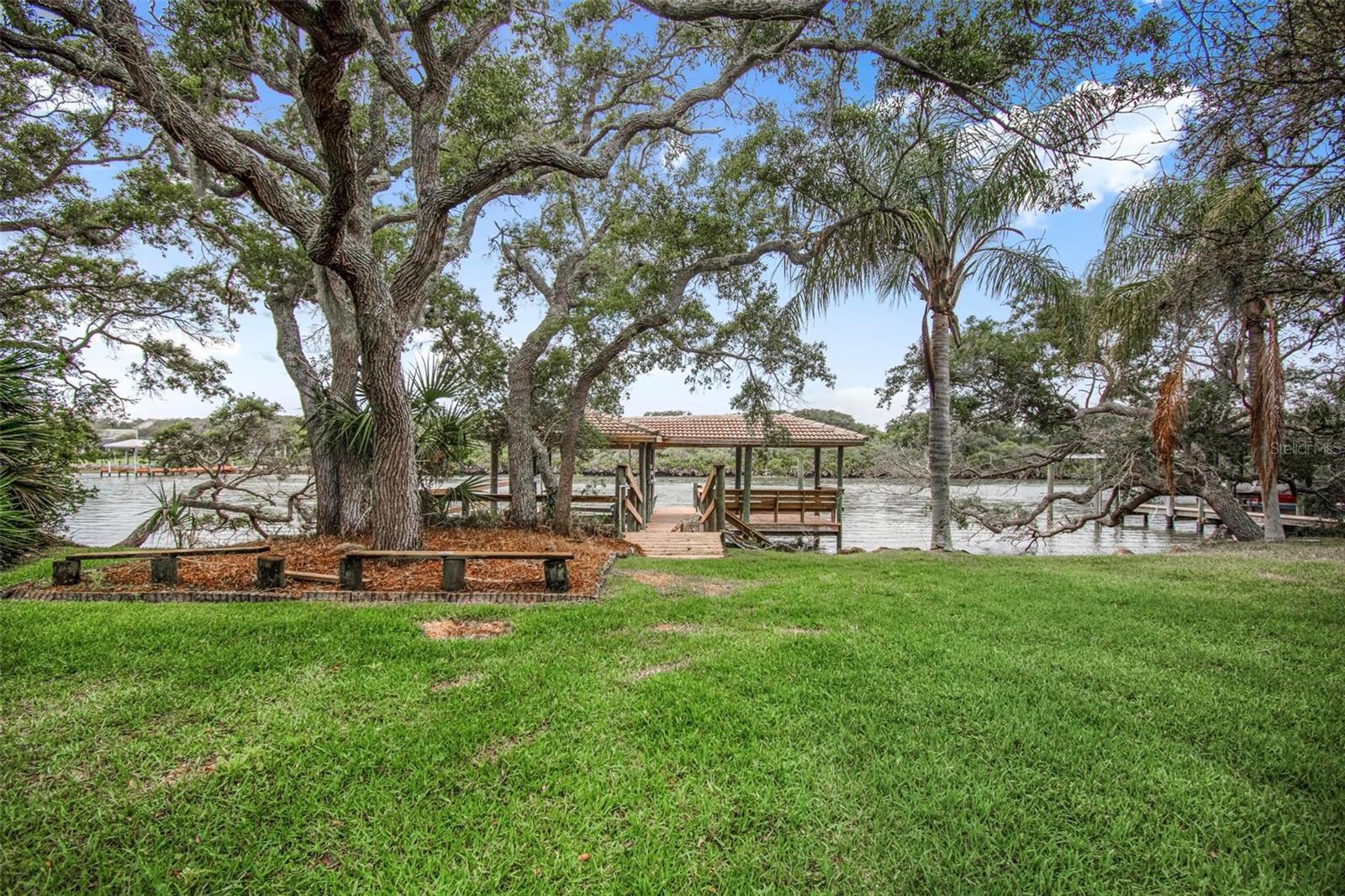 Image 43 of 90 For 64 Island Estates Parkway