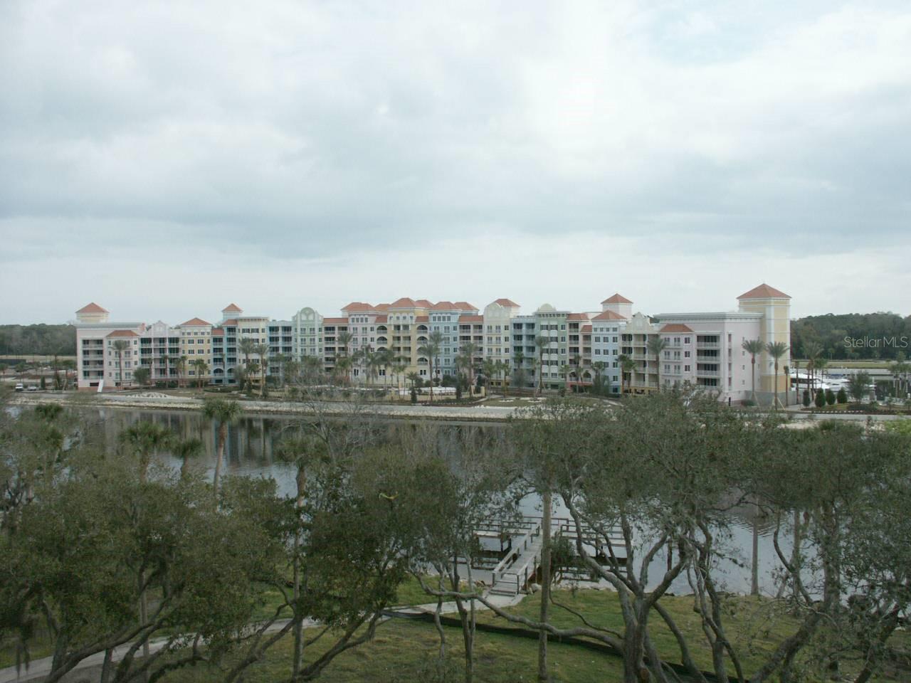 Image 4 of 34 For 102 Yacht Harbor Drive 161