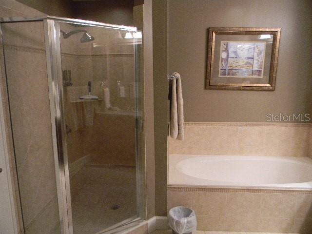 Image 8 of 34 For 102 Yacht Harbor Drive 161
