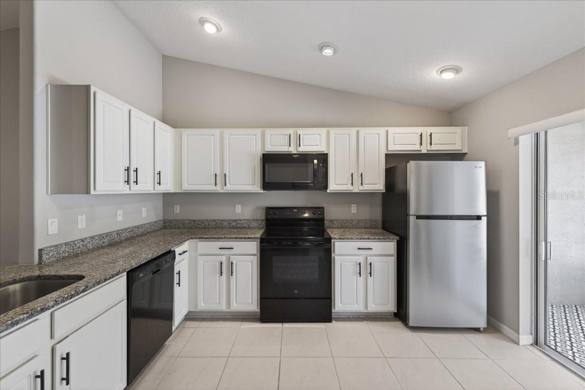 Image 12 of 31 For 145 Brunswick Lane B