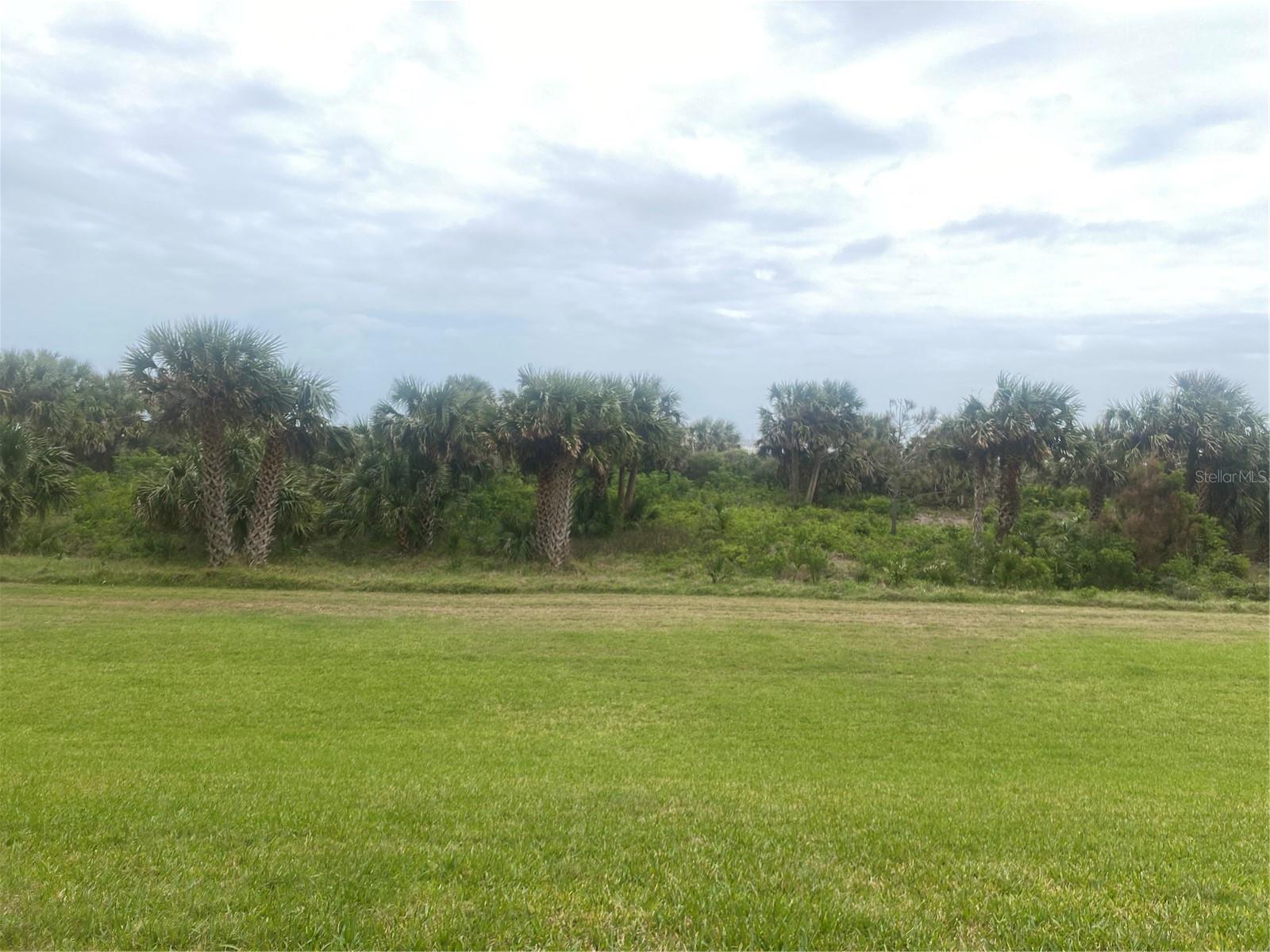 Image 7 of 16 For 60 Surfview Drive 121