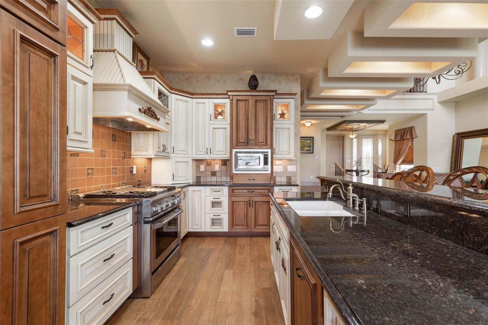 Image 15 of 92 For 224 Yacht Harbor Drive