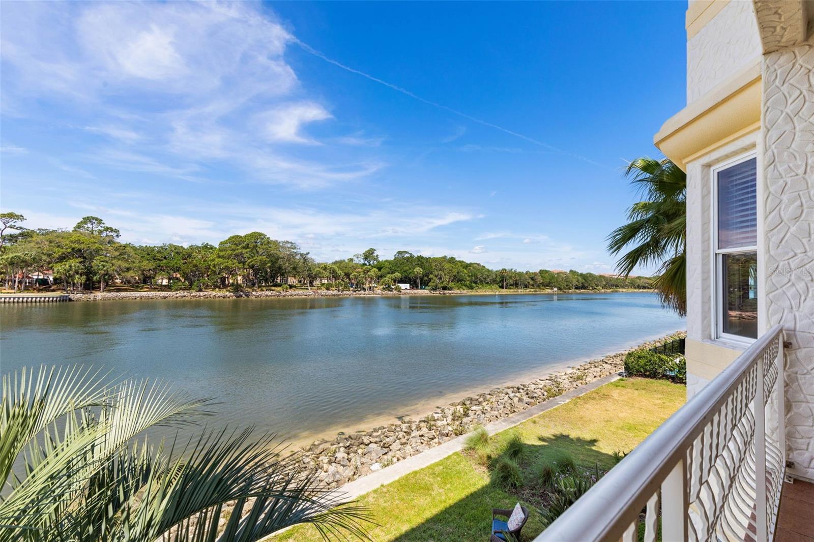 Image 37 of 92 For 224 Yacht Harbor Drive