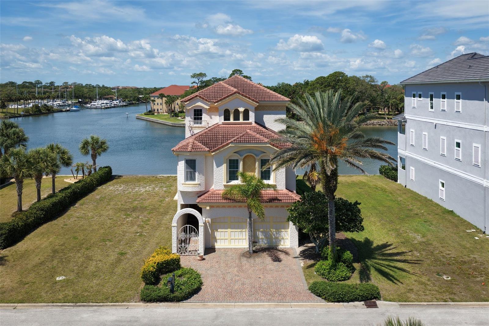 Image 62 of 92 For 224 Yacht Harbor Drive
