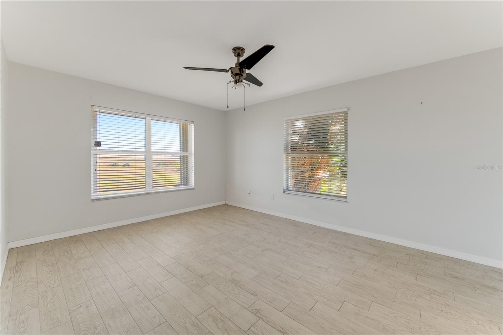 Image 11 of 29 For 3070 Ocean Shore Boulevard