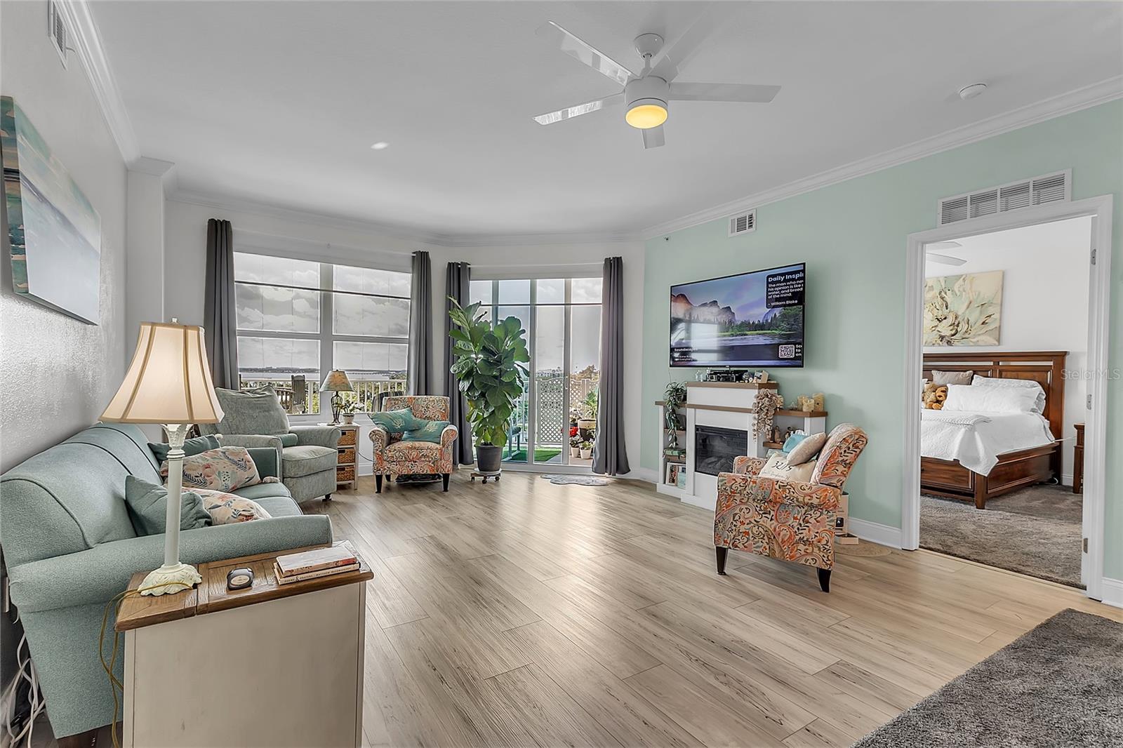 Image 18 of 53 For 2801 Ridgewood Avenue 502