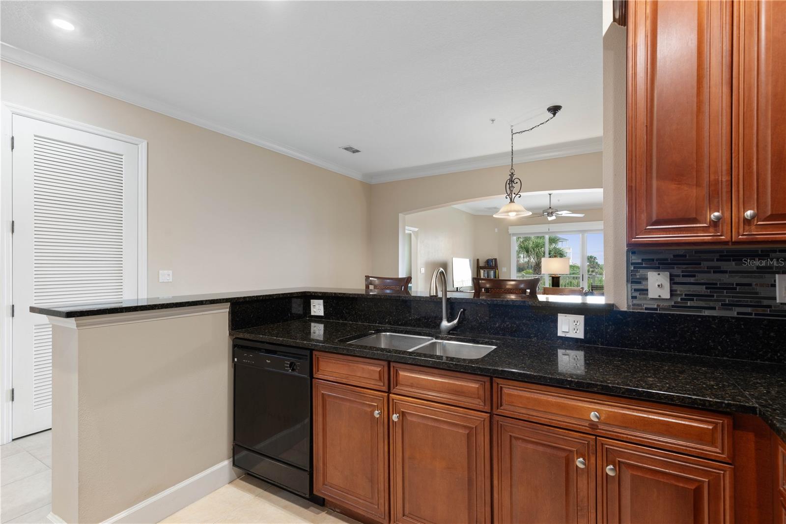 Image 29 of 89 For 400 Cinnamon Beach Way 324