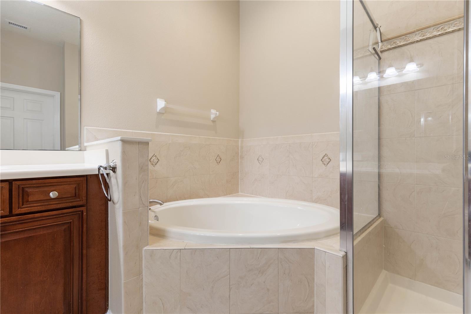 Image 37 of 89 For 400 Cinnamon Beach Way 324