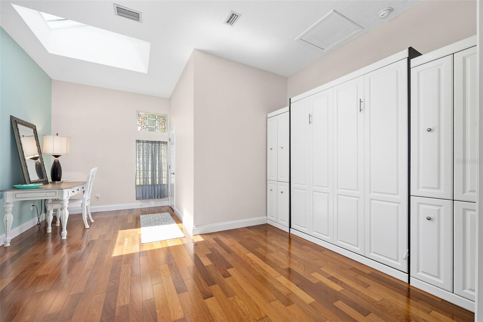 Image 20 of 99 For 3513 Kilgallen Court