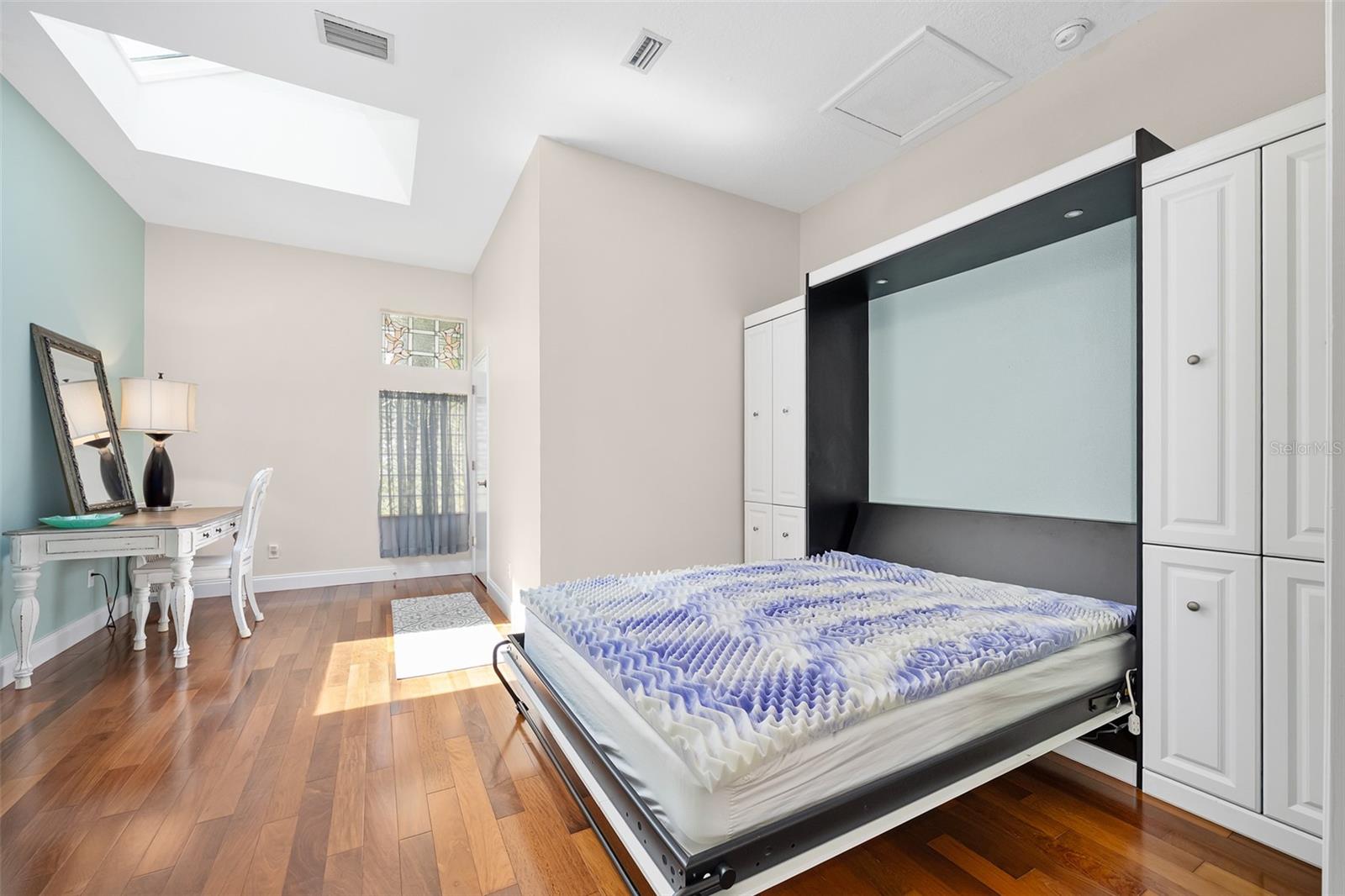 Image 21 of 99 For 3513 Kilgallen Court