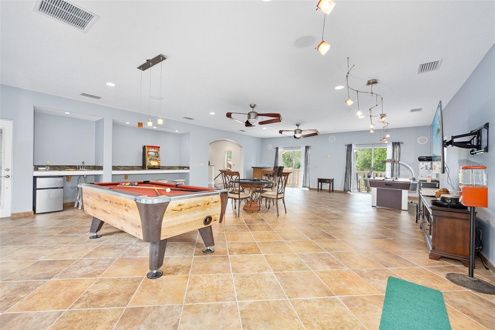 Image 60 of 99 For 3513 Kilgallen Court