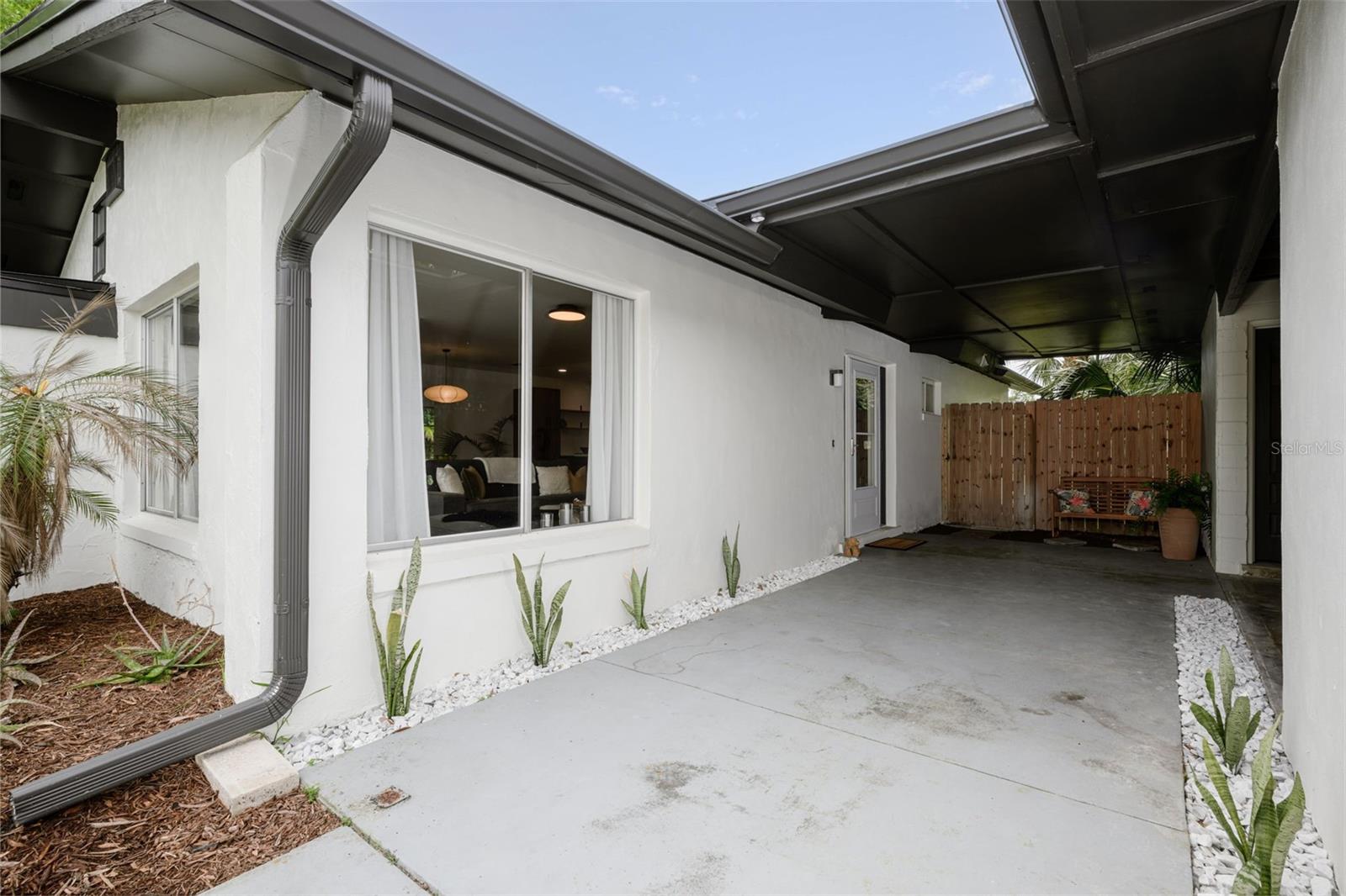 Image 4 of 39 For 26 Casper Drive