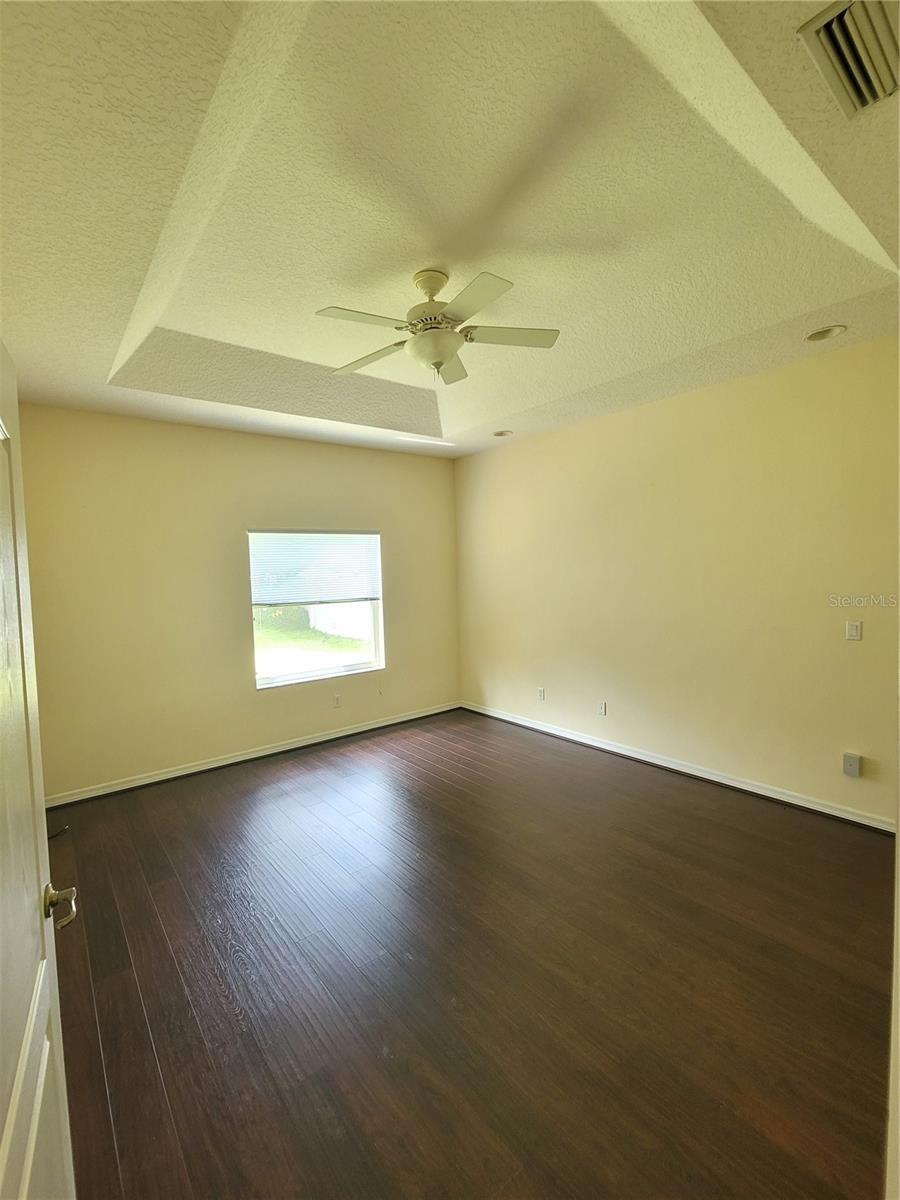 Image 10 of 22 For 165 Frontier Drive
