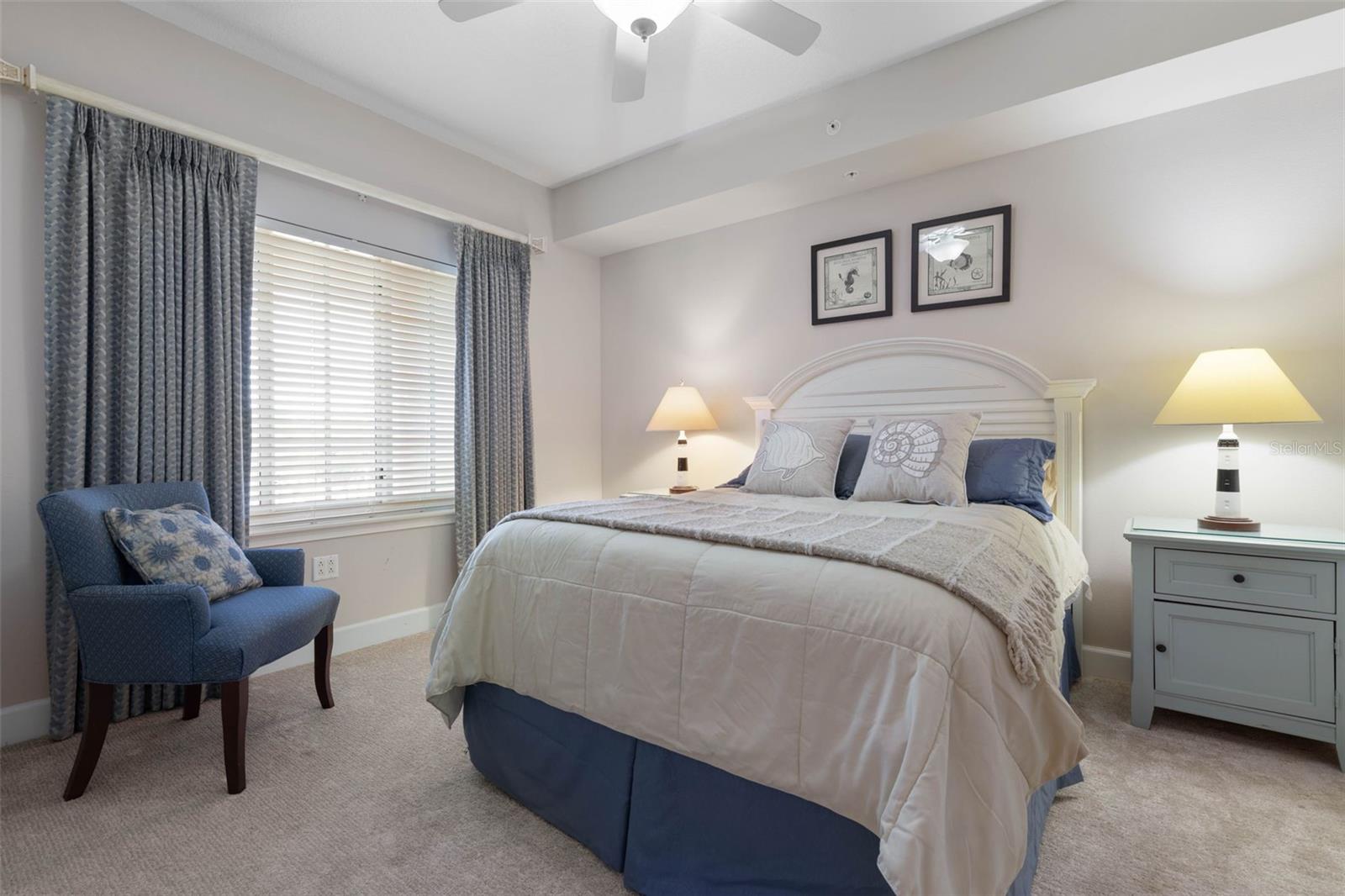 Image 39 of 74 For 102 Yacht Harbor Drive 371
