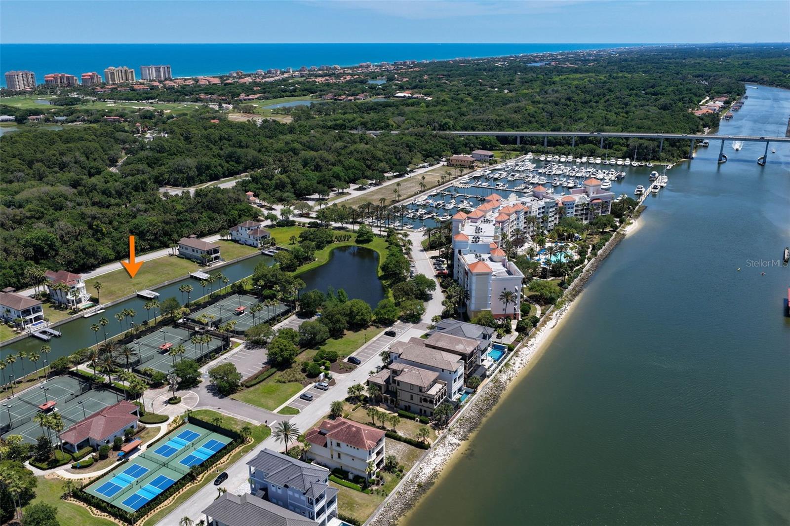 Image 12 of 55 For 216 Harbor Village Point N