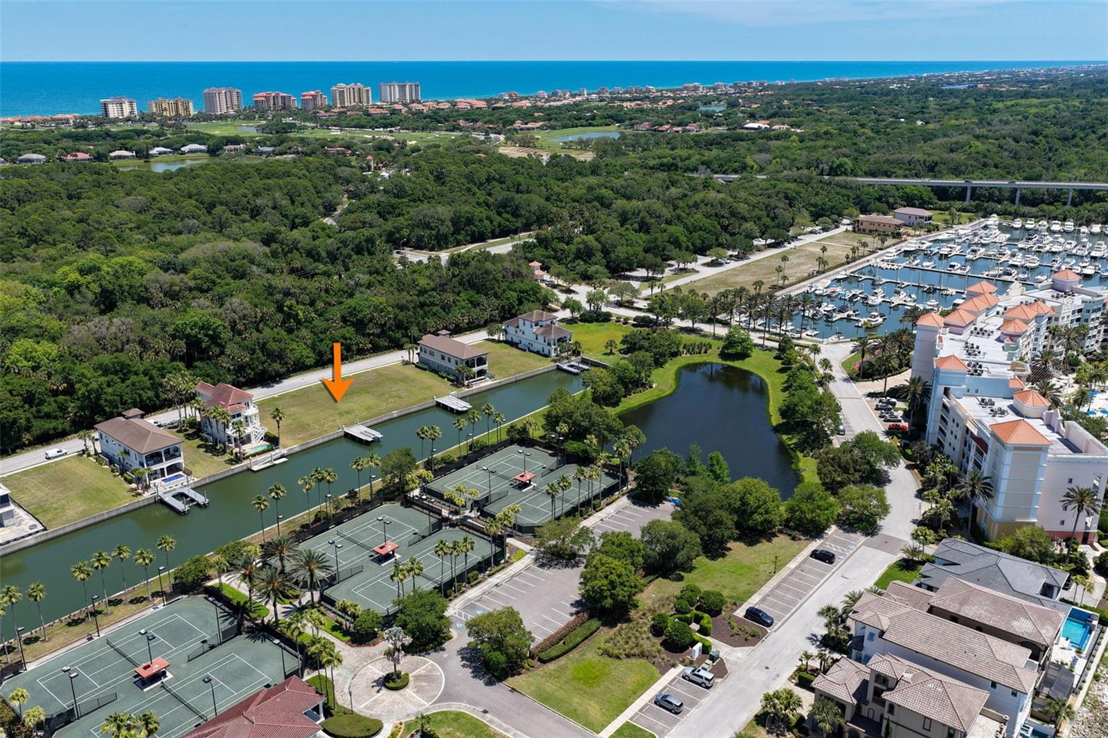 Image 13 of 55 For 216 Harbor Village Point N