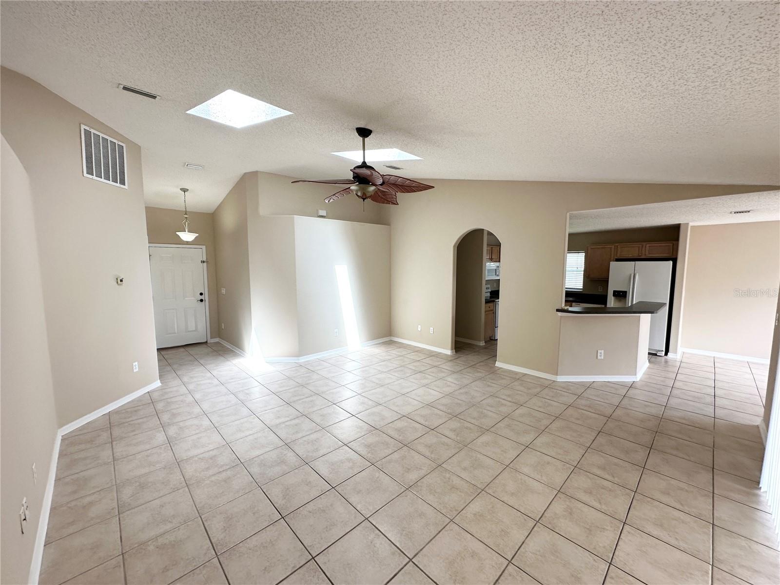 Image 4 of 25 For 36 Port Royal Drive